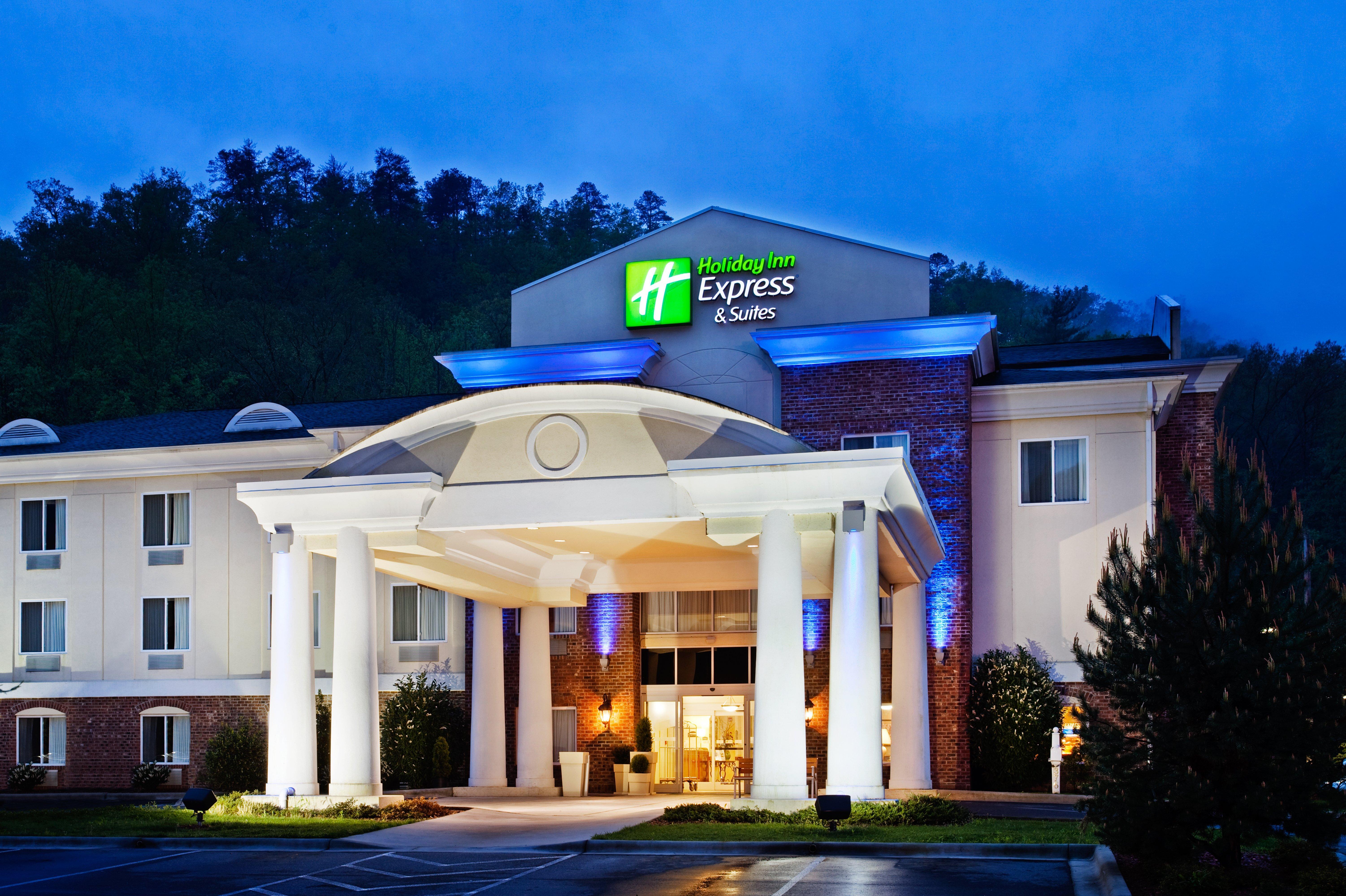 Holiday Inn Express Hotel & Suites Cherokee-Casino By Ihg Exterior foto