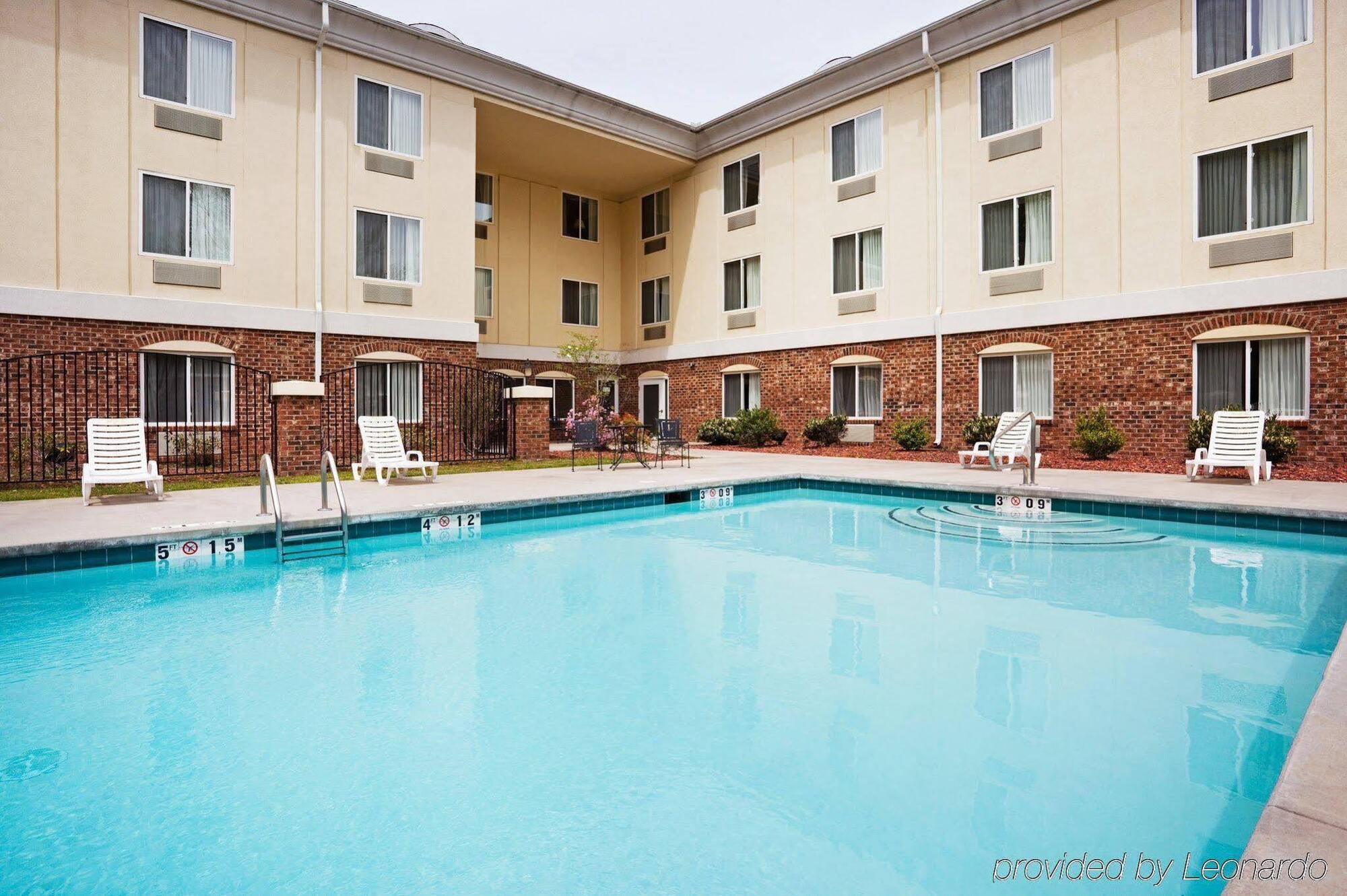 Holiday Inn Express Hotel & Suites Cherokee-Casino By Ihg Exterior foto